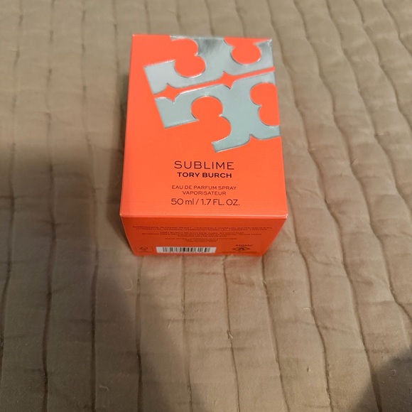 Tory Burch Sublime Eau de Parfum - Picture 2 of 4